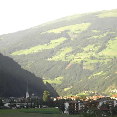 Apartment Ahorn Zillertal Hippach