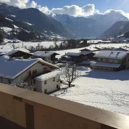 Ahorn Zillertal * Hippach